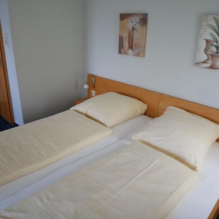 Hotel Am Ceresplatz Manderscheid Esterno foto