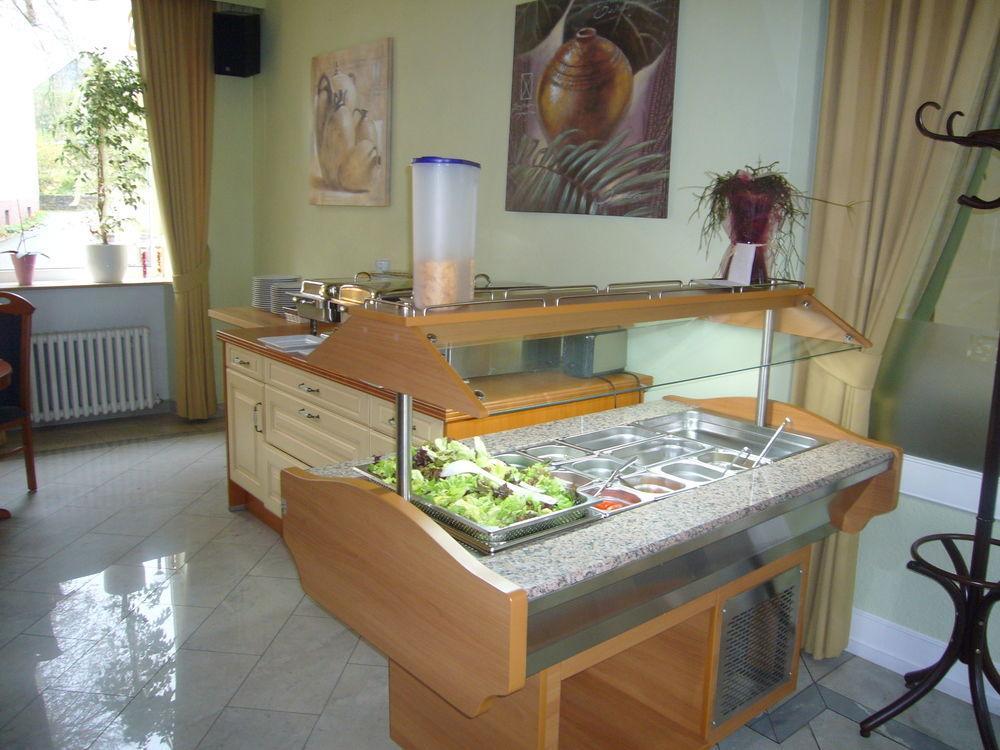 Hotel Am Ceresplatz Manderscheid Esterno foto
